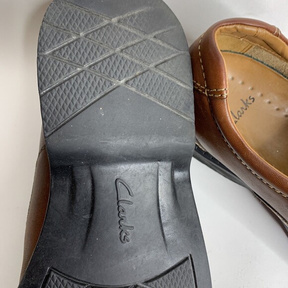 Clarks Mens Loafers Shoes Brown Leather Bicycle Toe Slip-On 8M - Picture 6 of 8